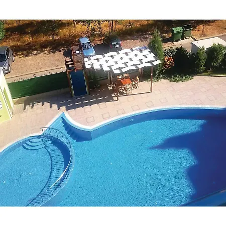 One-bedroom In Lägenhet Slăntjev Brjag