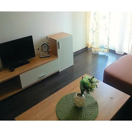 One-bedroom In Slăntjev Brjag